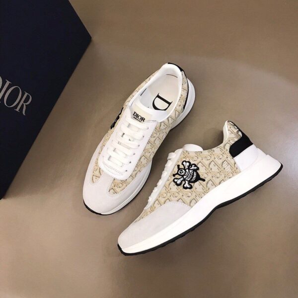 Christian Dior Shoes pallet liquidation and Wholesale - Image 6